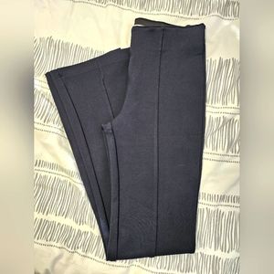 NWOT Abercrombie & Fitch Stretch Flare pants